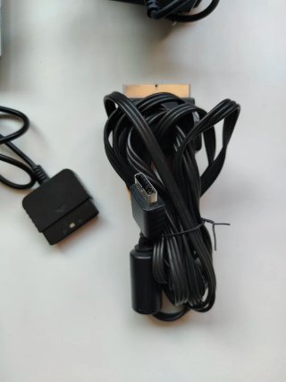 PlayStation 2 Slim Plateada + Accesorios