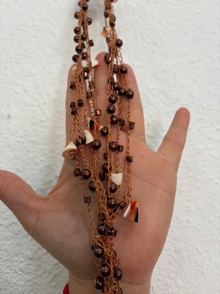 Collar de 1000 vueltas marrón y dorado