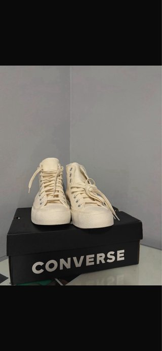Converse crema altas