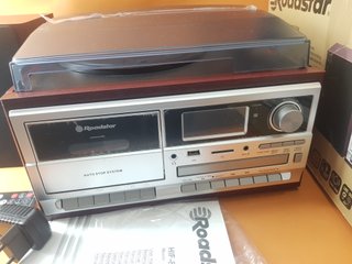 Roadstar HIF-8892DBT Equipo Hi-Fi Vintag