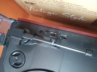 Roadstar HIF-8892DBT Equipo Hi-Fi Vintag