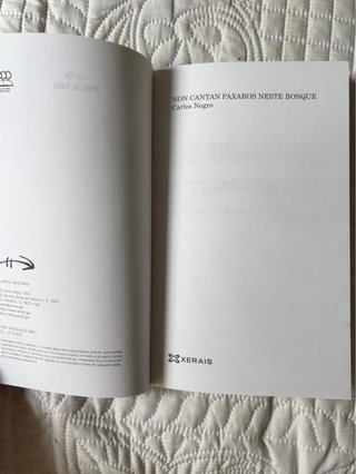Non cantan paxaros neste bosque libro en gallego