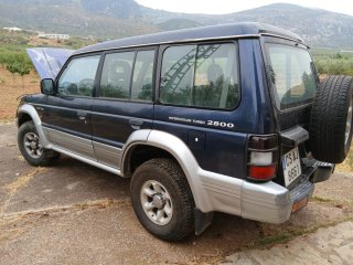 Mitsubishi Montero 1996
