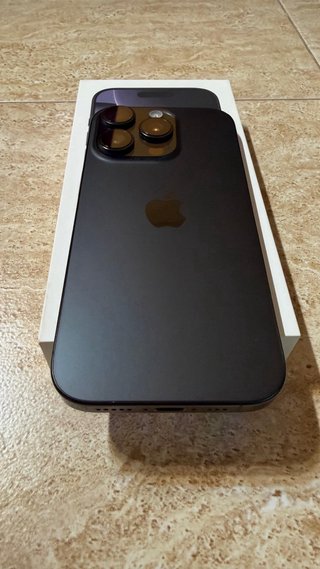 iPhone 16 Pro 128GB Negro/Gris