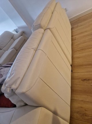 Sofá de piel blanco modular