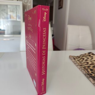 Libro Historias de Princesas de Disney