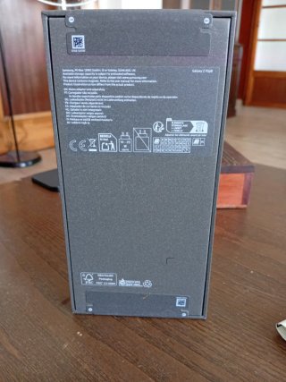 Samsung Galaxy Flip8