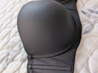 Sujetador negro sin tirantes extraíbles