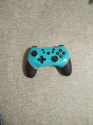 Nintendo Switch + funda + dos mandos