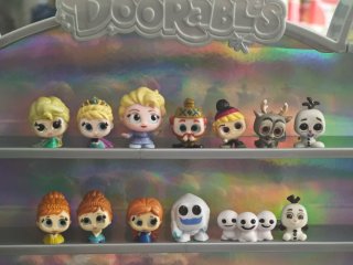 Frozen Doorables Disney