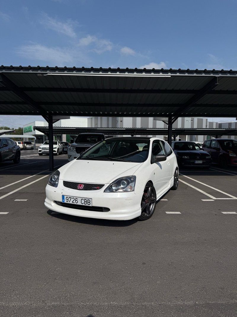 Honda Civic 2002 - foto 1