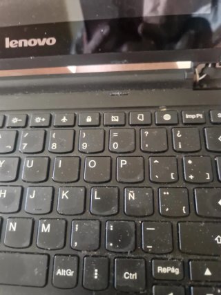 Portátil Lenovo Negro Chollo