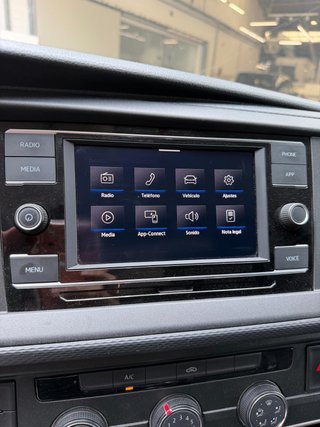 Volkswagen Transporter 2023