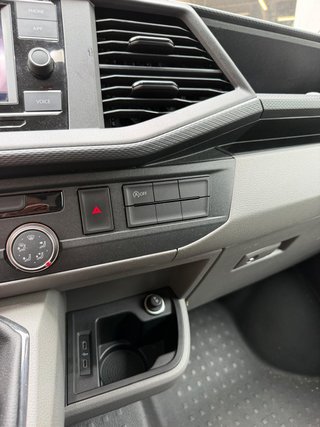 Volkswagen Transporter 2023