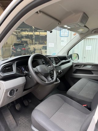 Volkswagen Transporter 2023