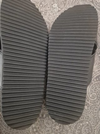 Chanclas negras cruzadas 42