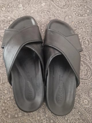 Chanclas negras cruzadas 42