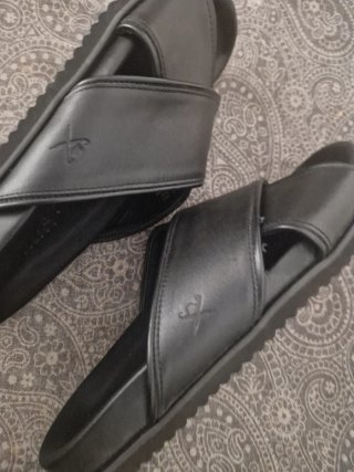 Chanclas negras cruzadas 42