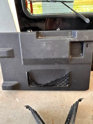 Land Rover Defender 110 Rear door