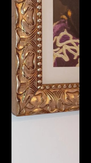 Cuadro decorativo dorado