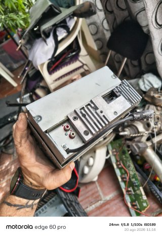 Radio Alpine CDE-W233R