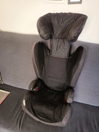 Silla  para coche bebé sujeción marca Romer