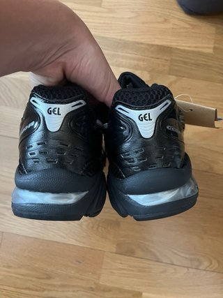 Asics Gel Kayano Zapatillas Negras Talla 44