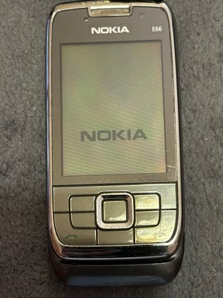 Nokia E66 Grigio Acciaio Funzionante