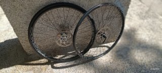Ruedas de Bicicleta con Frenos de Disco