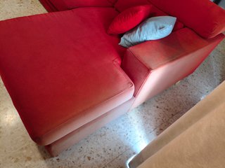 Sofá chaise longue rojo 2,70 m