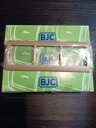 Marco BJC Iris Dorado Triple 18003-OD