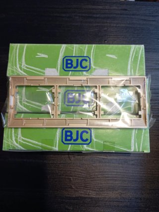 Marco BJC Iris Dorado Triple 18003-OD
