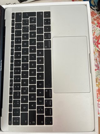 MacBook Apple Gris/Plata para piezas