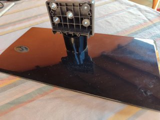 Televisor plano Manta 31" Negro