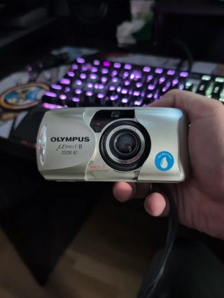 Olympus Zoom 80 2 Cámara Analógica