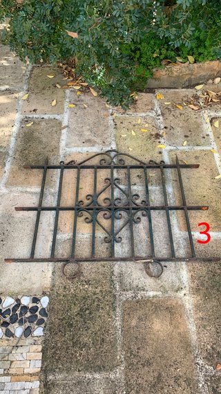 Reja de hierro forjado decorativa