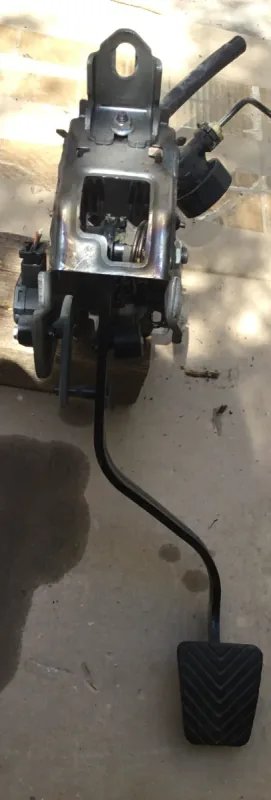 Pedal de Embrague Hyundai i30
