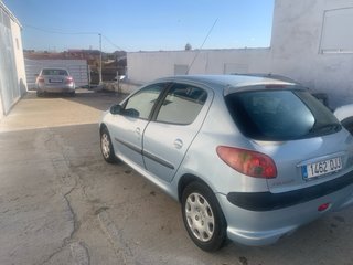 Peugeot 206  1.4 75 cv