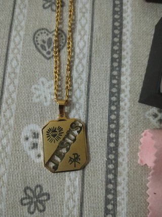 Cadena y medalla Jesús bañada en oro