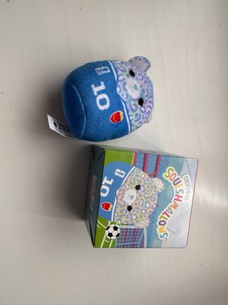 Squishmallows FIFA 10 Peluche