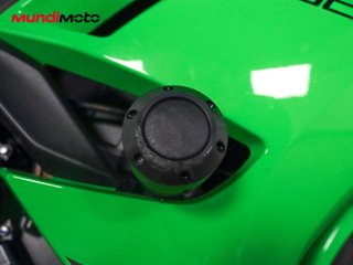 KAWASAKI NINJA 650