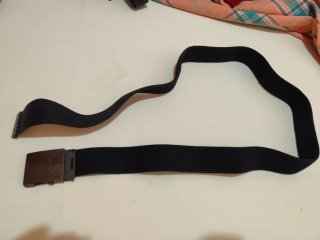 Cinturón negro sin agujeros