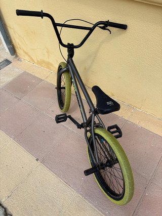 Bicicleta BMX WE THE PEOPLE