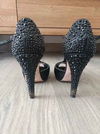 Zapatos de tacón negros Luciano Barachini