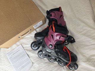Patines en línea talla L 40-42. En caja.