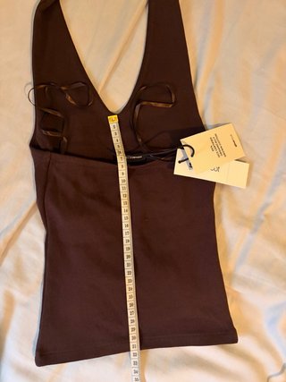 Top halter Gina Tricot marrón chocolate XS