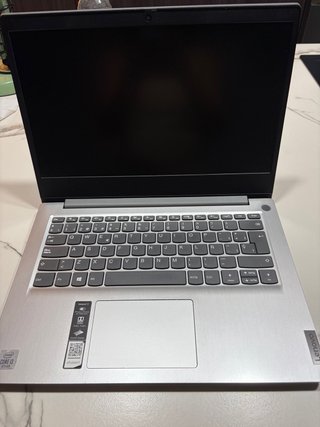 Portátil Lenovo Intel Core i3 10ª Gen