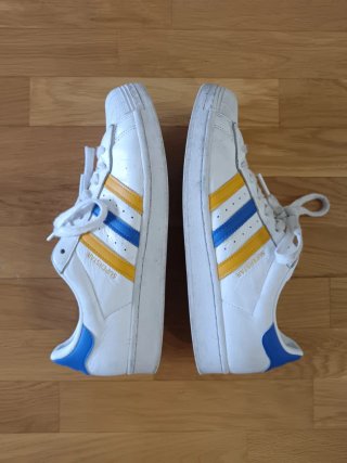Adidas Superstar Blancas Azul y Amarillo Talla