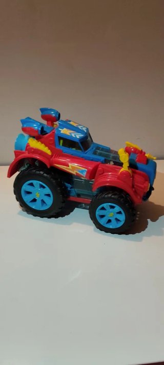 Coche Superzings Juguete