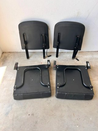 Land rover defender 110 2 seats